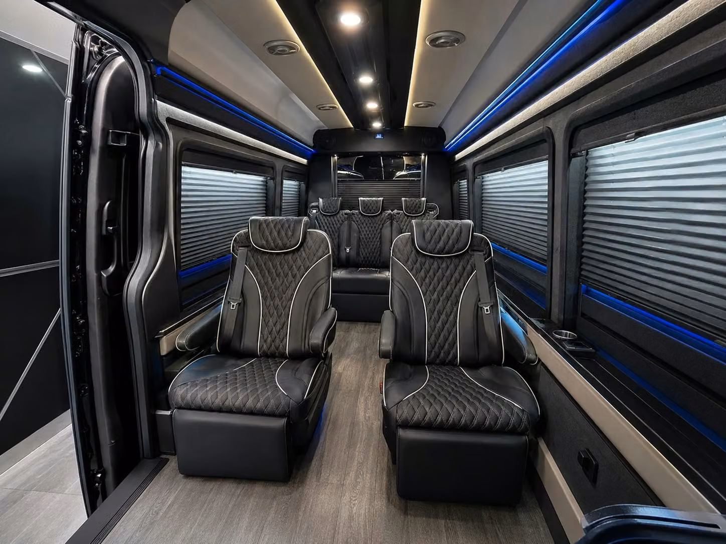 corporate and convention airport shuttle services in miami