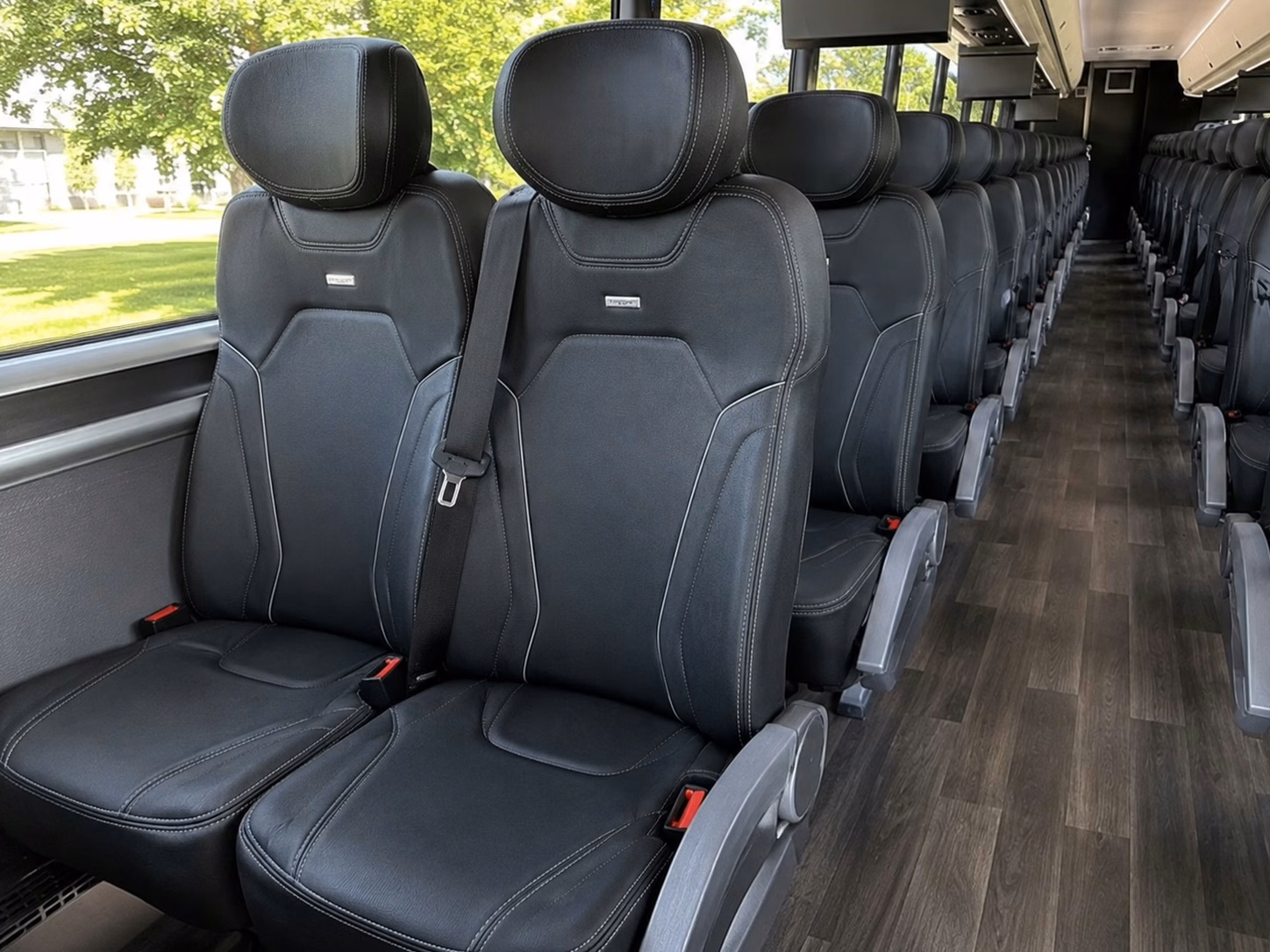 miami marlins game transportation to loandepot park