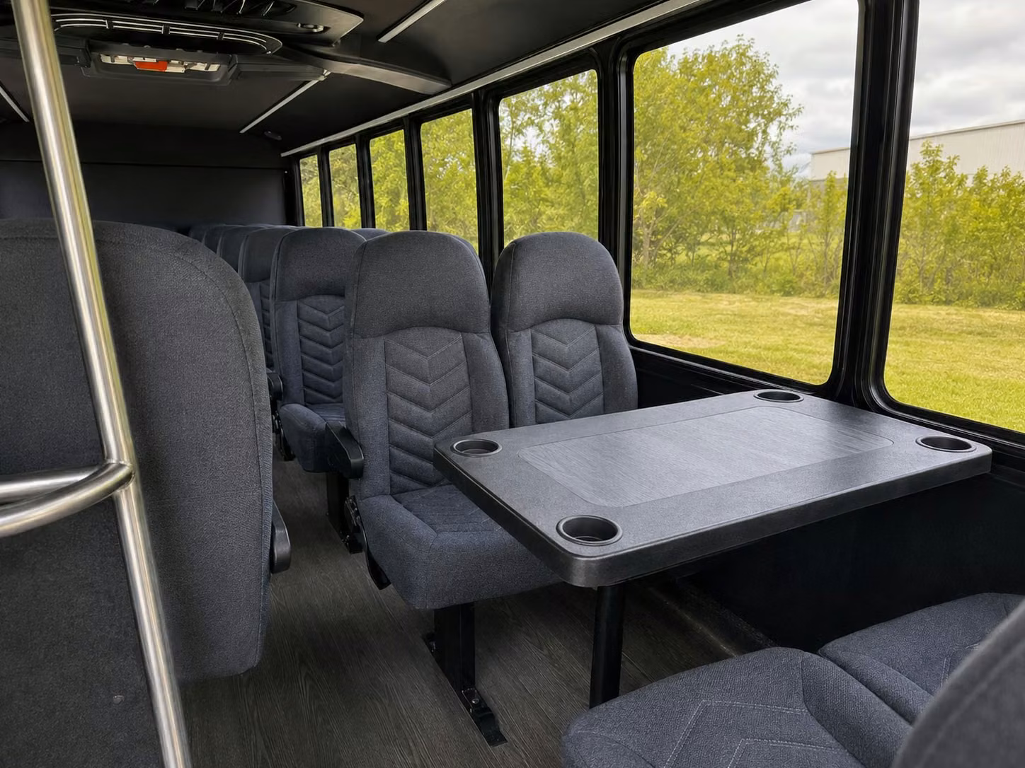 minibus rentals for bridal party transportation around miami